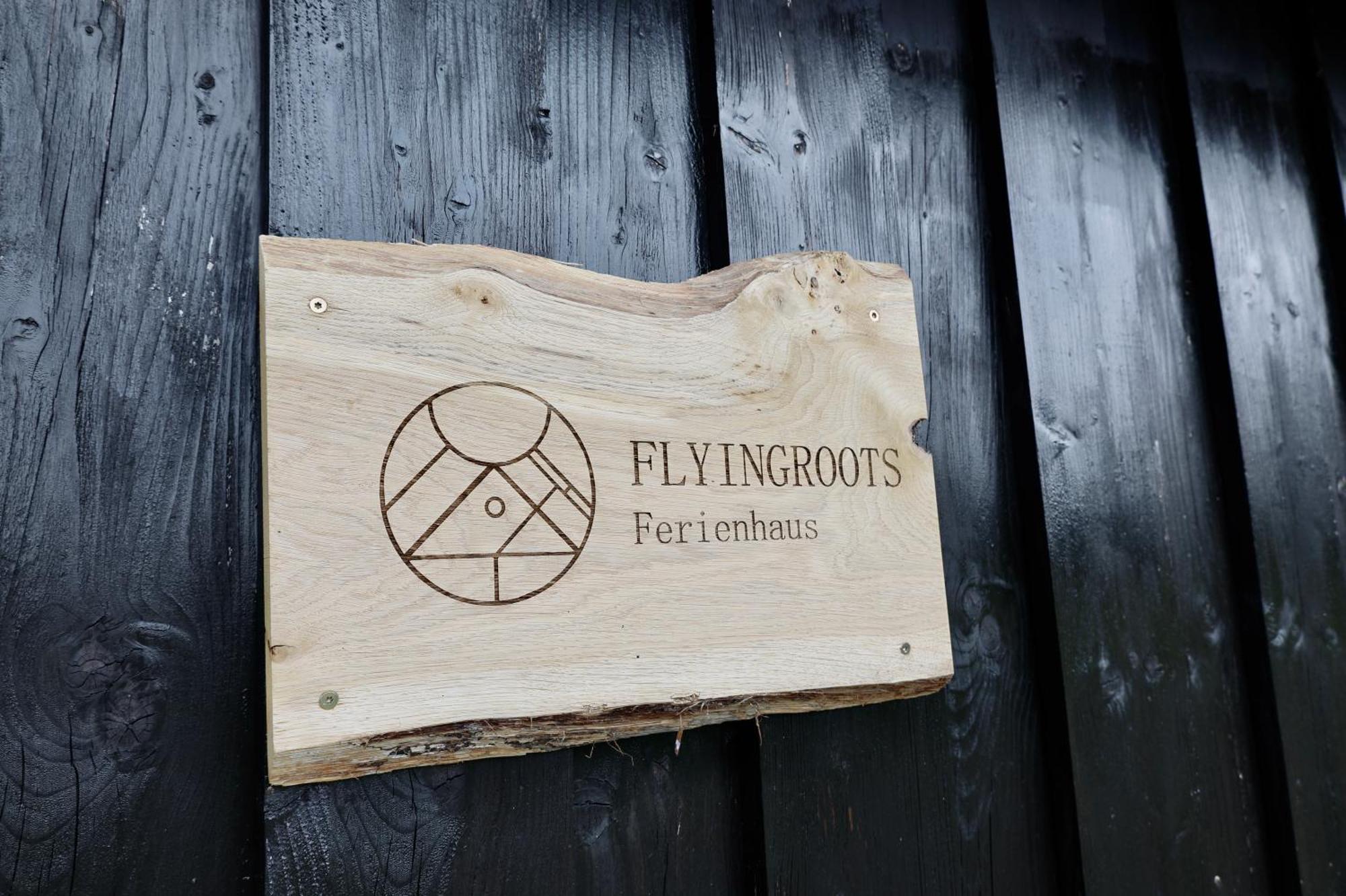 Flying Roots *